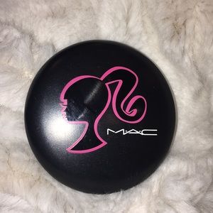 Mac Barbie pearl sunshine